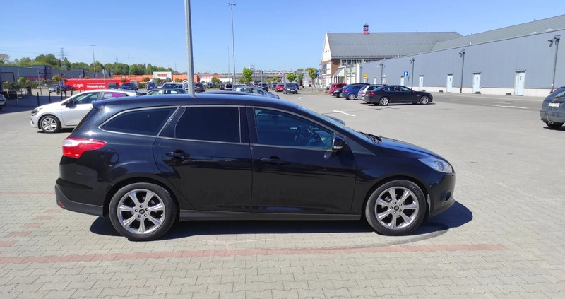 Ford Focus cena 18500 przebieg: 303000, rok produkcji 2012 z Kutno małe 16